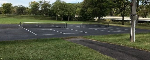 Pickleball Courts at Riverside Lions Park